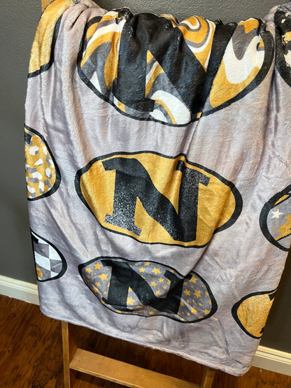 Nettleton Raiders Patterned Logo Minky Blanket